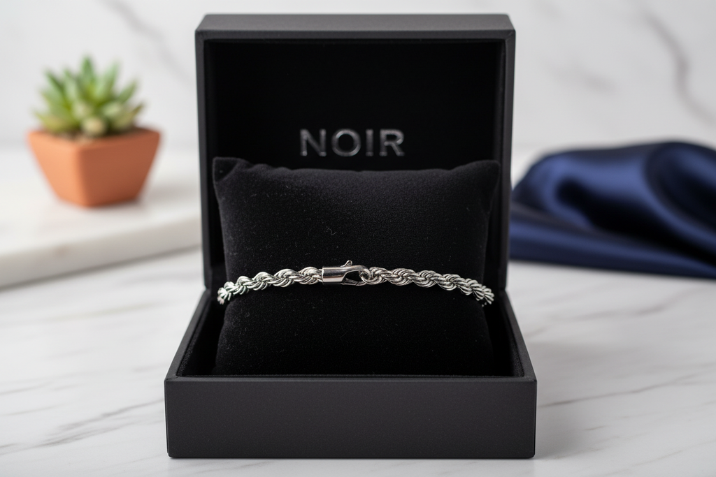 Bracelet torsadé en acier