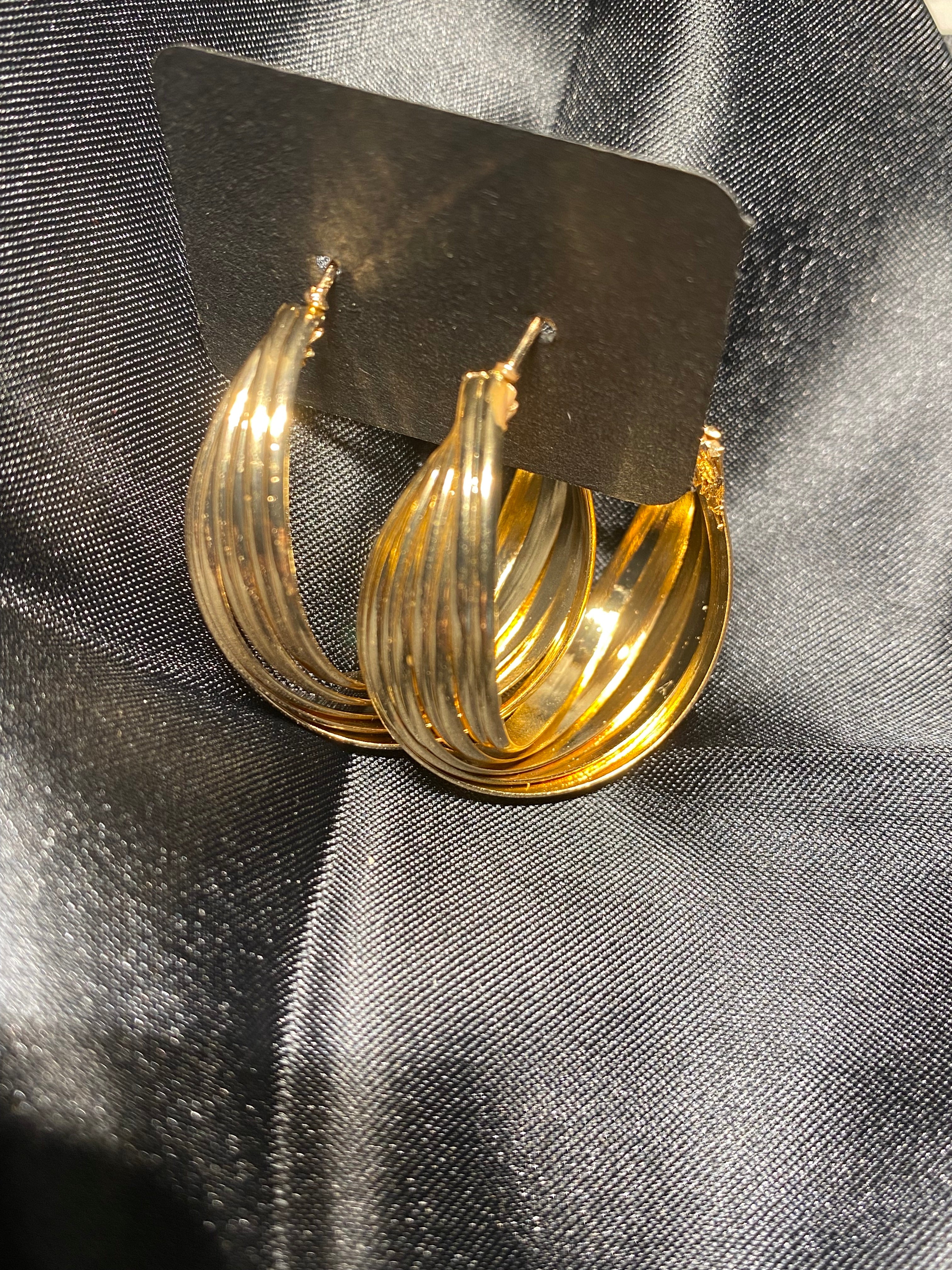 boucle d oreille romane