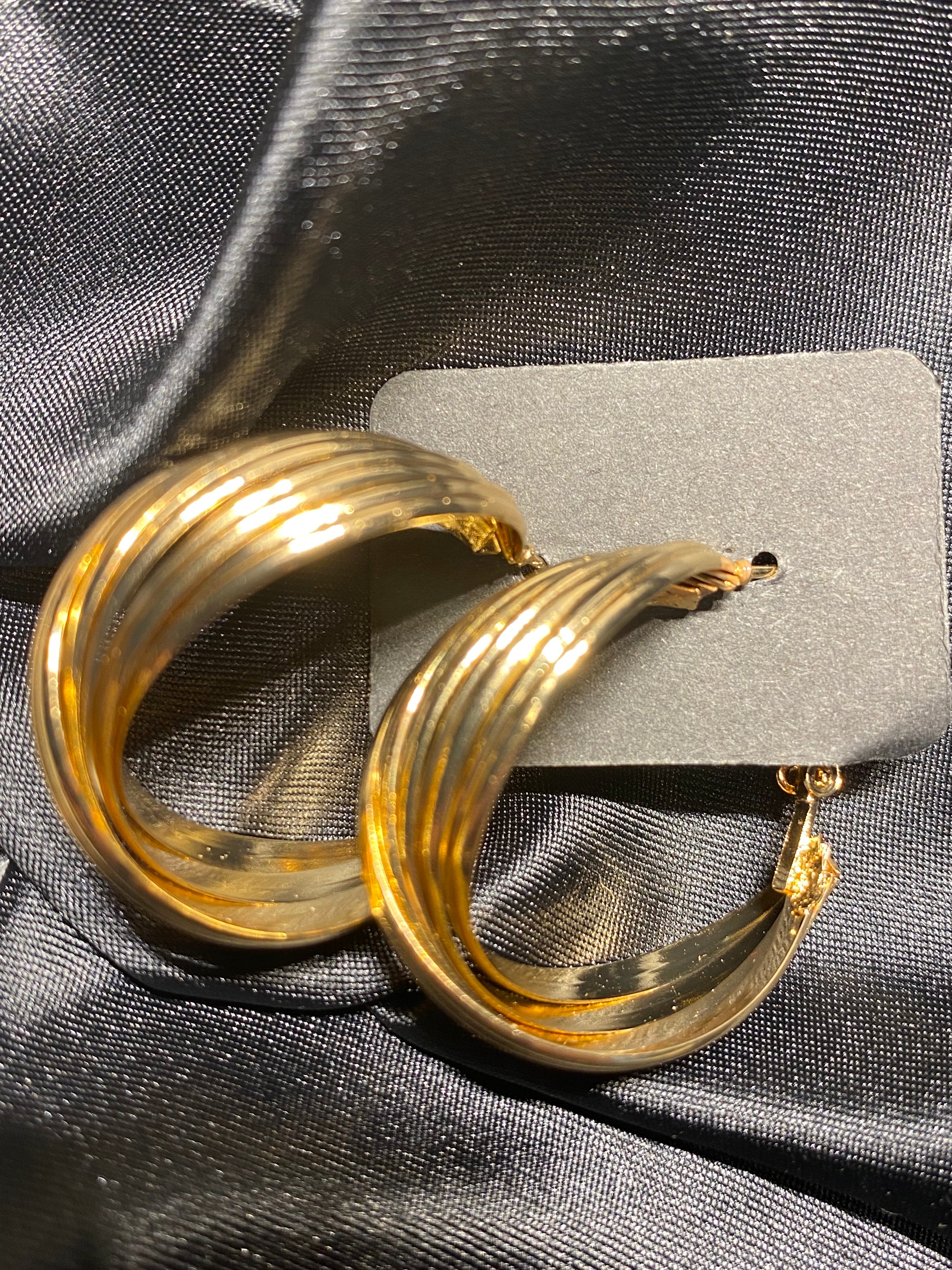 boucle d oreille romane