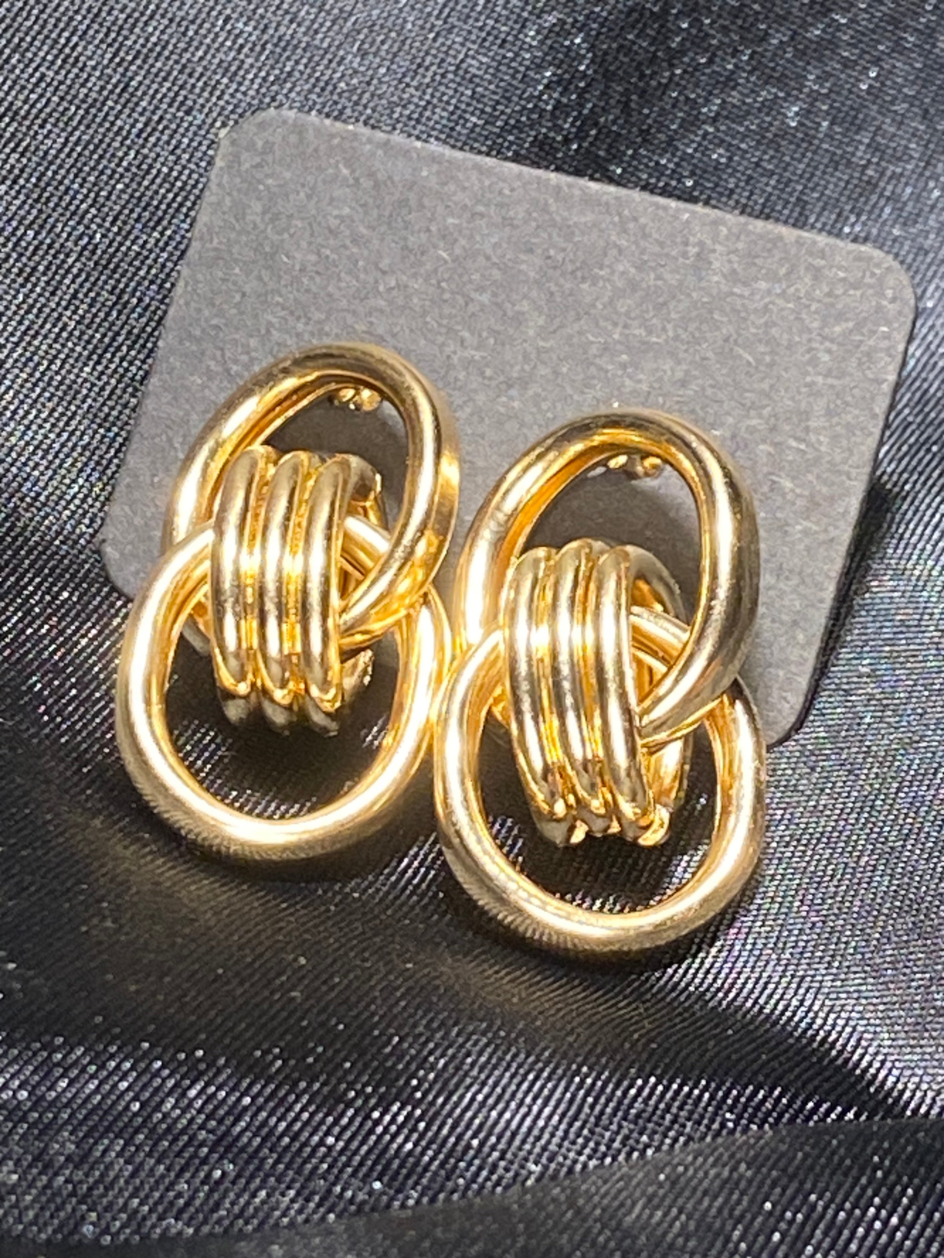 boucle d oreille ingrid