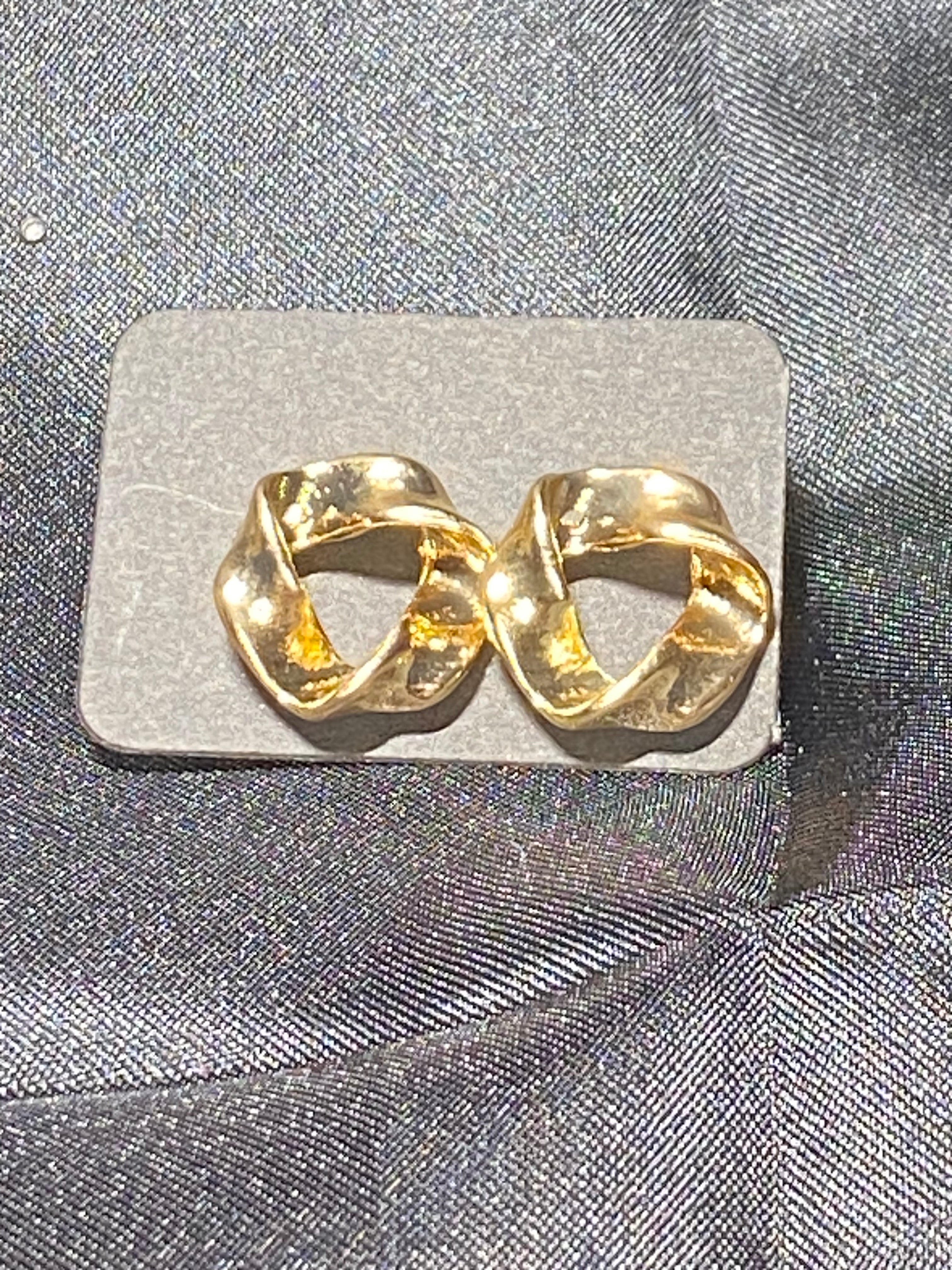 boucle d oreille geometrique