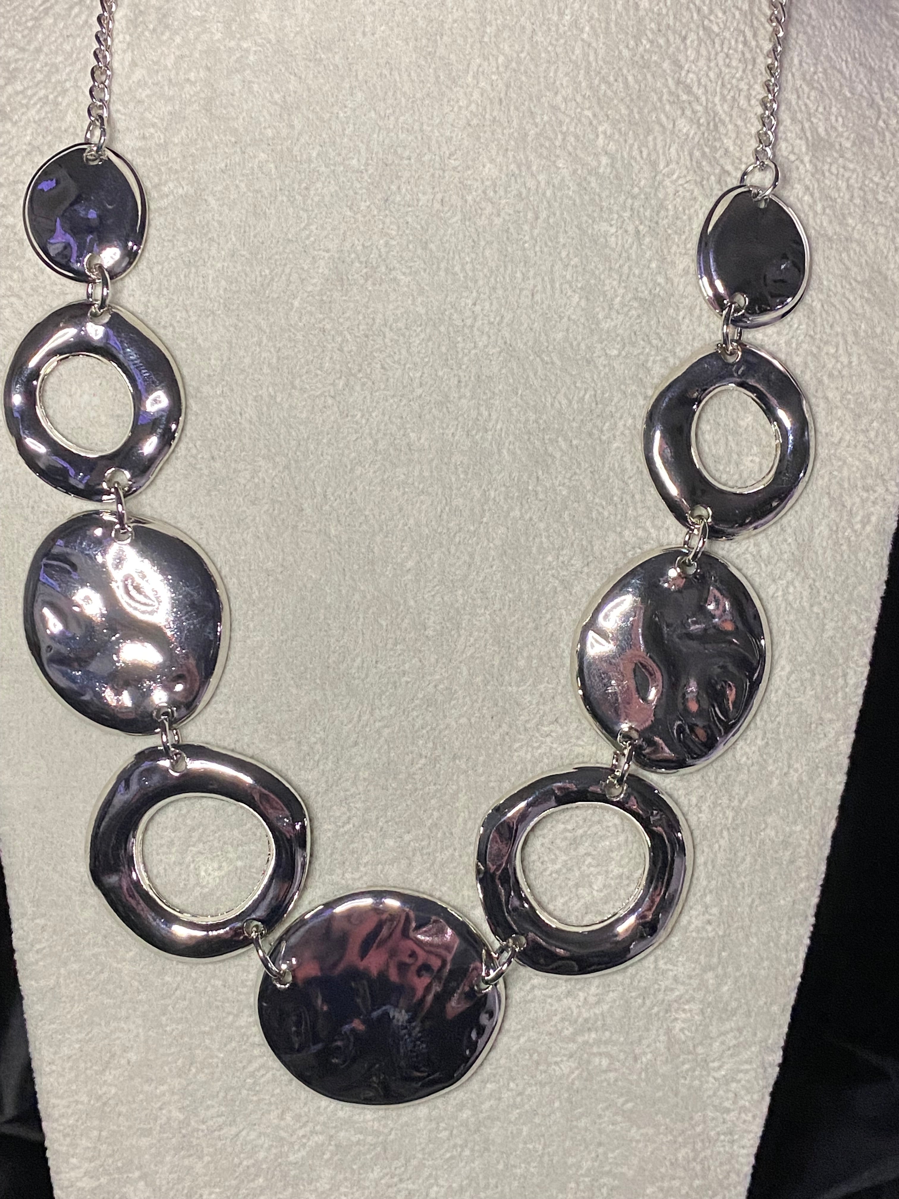 collier géométrique