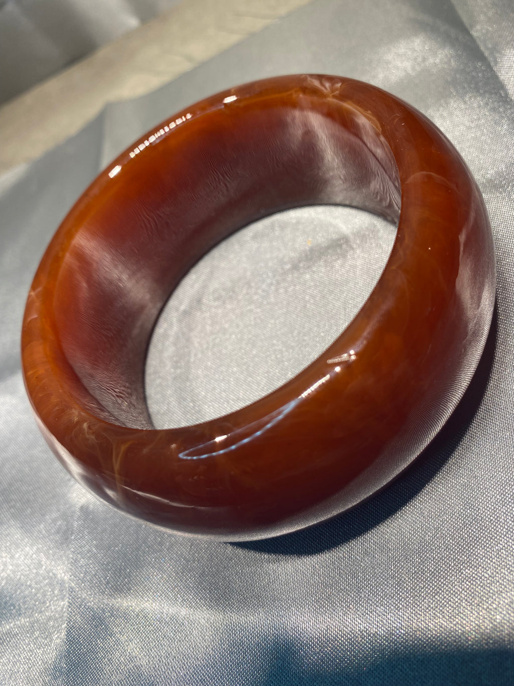 bracelet en résine marron